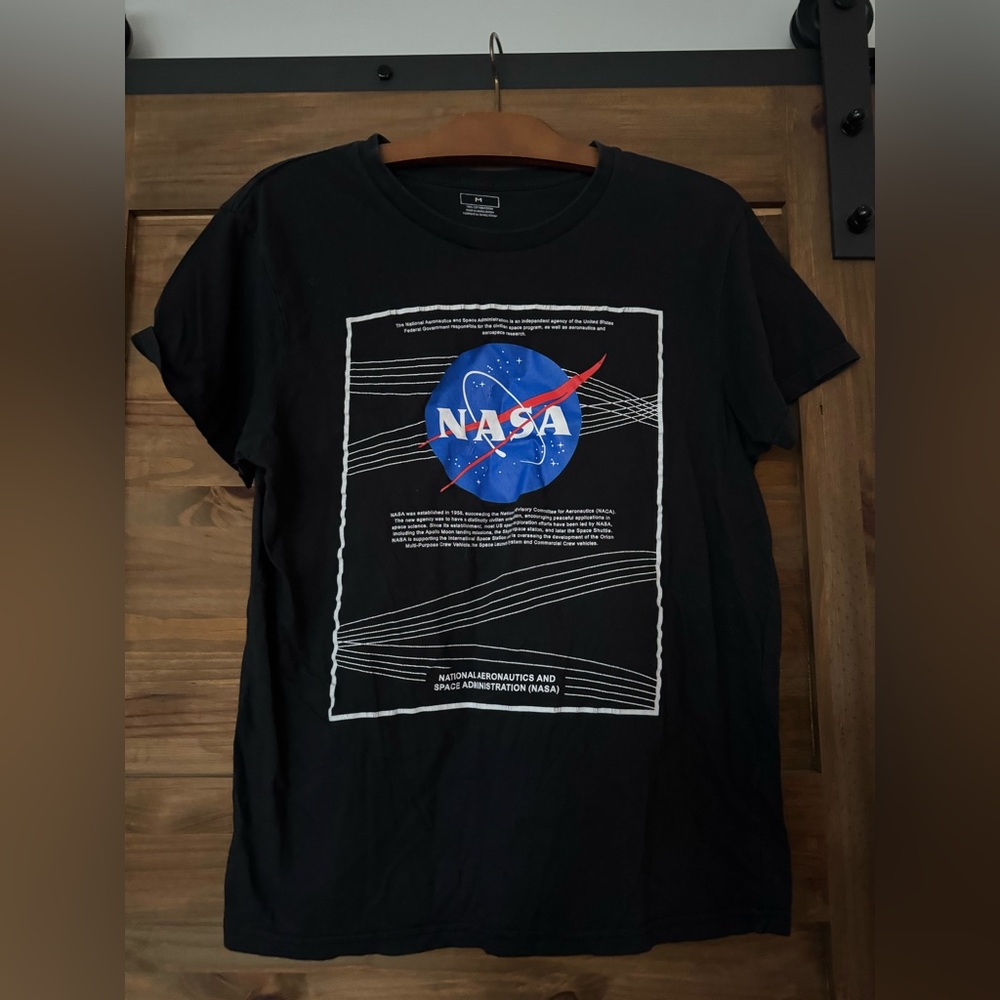 NASA men’s T-shirt 100% cotton M